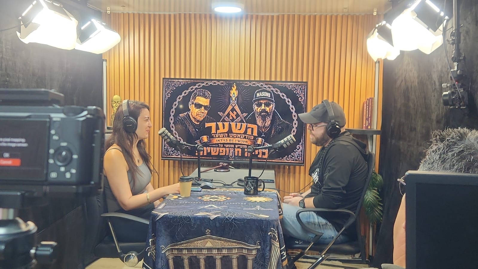 ריאיון פודקאסט באולפן מקצועי